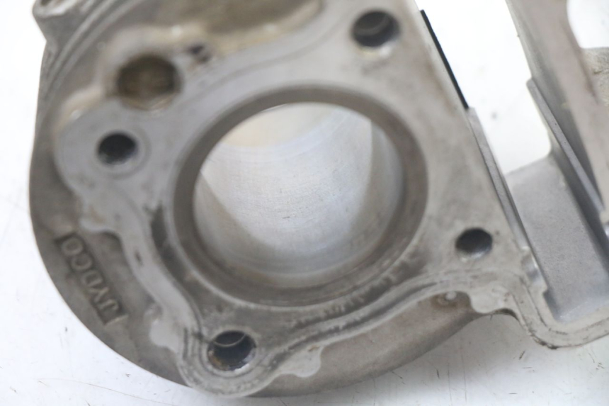 photo de CYLINDER BARREL PEUGEOT KISBEE 4T 50 (2018 - 2022) - Technical close-up