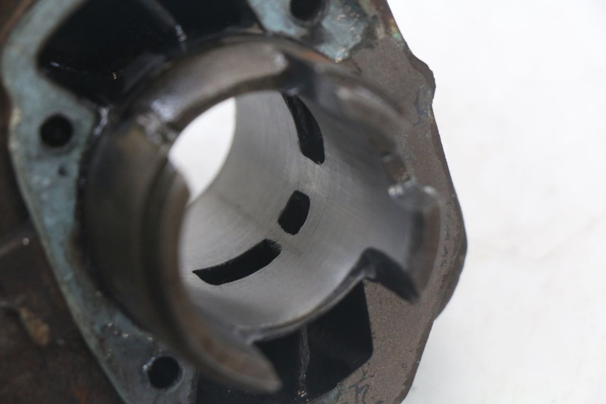 photo de CYLINDER BARREL PEUGEOT LUDIX 50 (2005 - 2007) - Additional view of the item