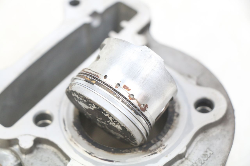 photo de CYLINDER PISTON KYMCO AGILITY 16+ 4T 50 (2018 - 2023) - Component zoom