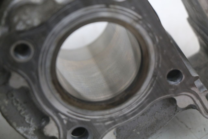 photo de CYLINDER PISTON KYMCO AGILITY 4T 50 (2005 - 2018) - Fixing points details