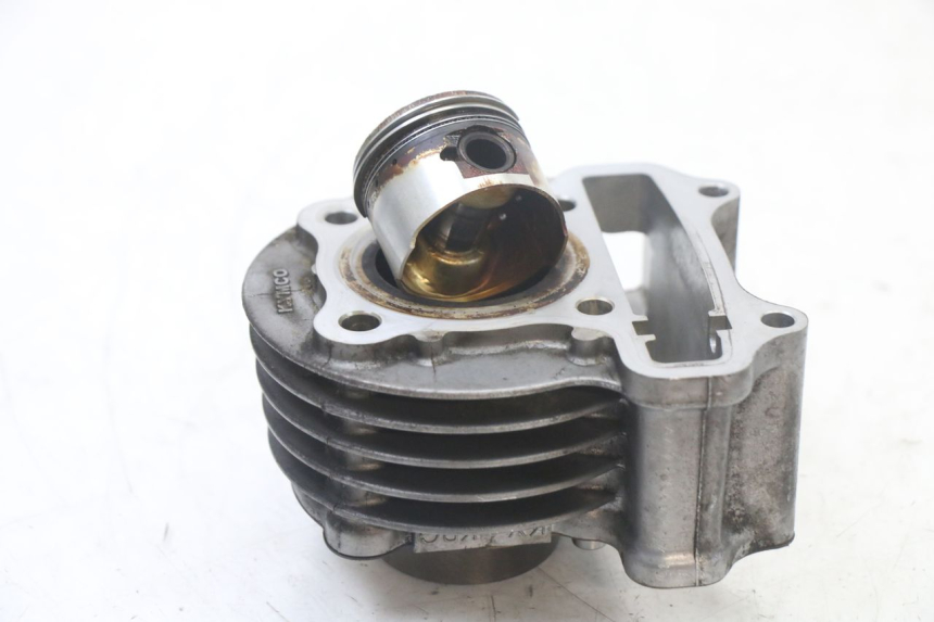 photo de CYLINDER PISTON KYMCO AGILITY 4T 50 (2018 - 2022) - Zoom on usage condition