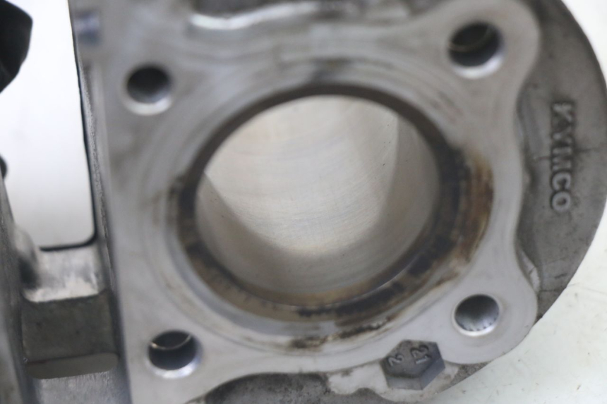 photo de CYLINDER PISTON KYMCO AGILITY 4T 50 (2018 - 2022) - Surface and material condition