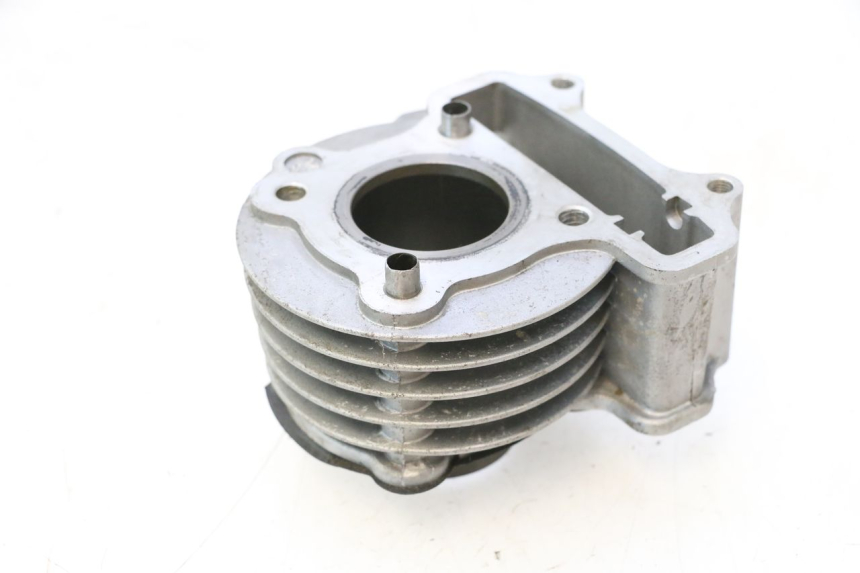 photo de CYLINDER PISTON KYMCO AGILITY 4T 50 (2005 - 2018) - Checked used part