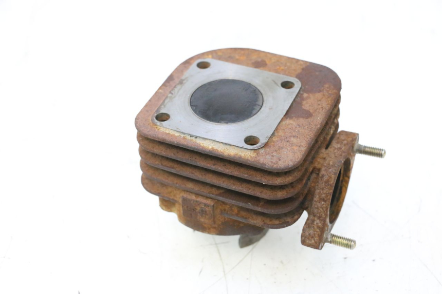 photo de CYLINDER BARREL PISTON KYMCO AGILITY FR 2T 50 (2012 - 2017) - Alternative perspective