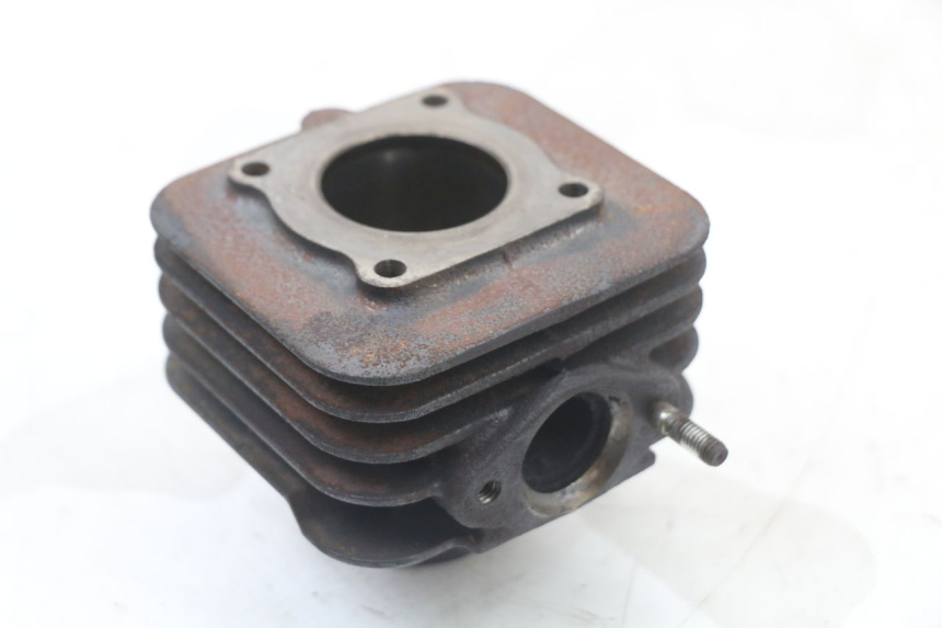 photo de CYLINDER BARREL PISTON APRILIA SR MOTARD 50 (2012 - 2018) - Zoom on usage condition