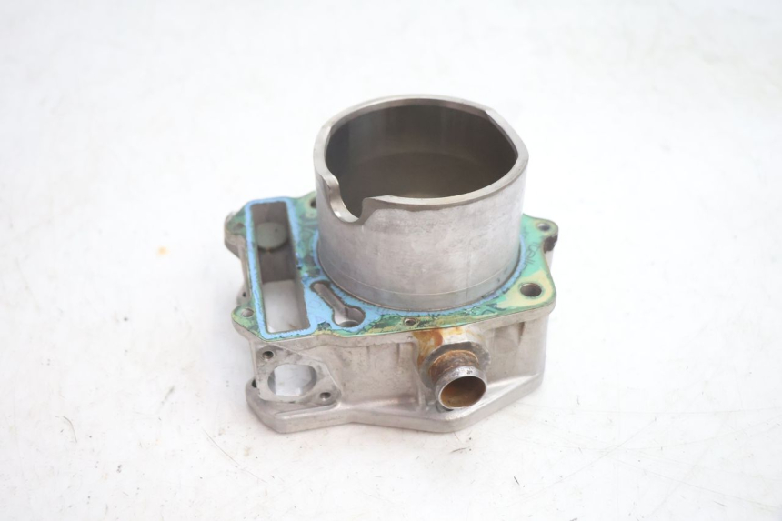 photo de REAR CYLINDER AND PISTON GILERA GP 800 (2007 - 2013) - Focus on structure