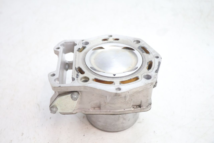 photo de REAR CYLINDER AND PISTON GILERA GP 800 (2007 - 2013) - Product overview