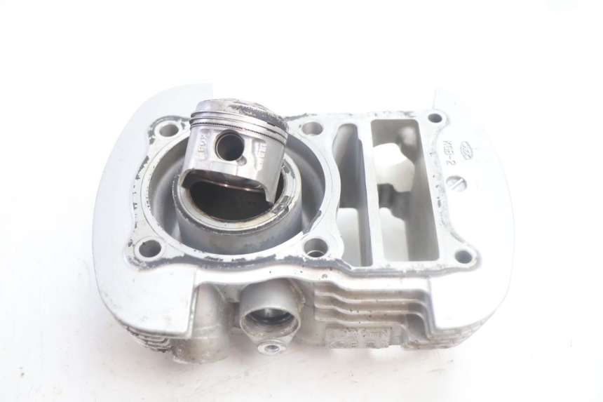 photo de FRONT CYLINDER AND PISTON HONDA XLV VARADERO 125 (2007 - 2012) - Main view