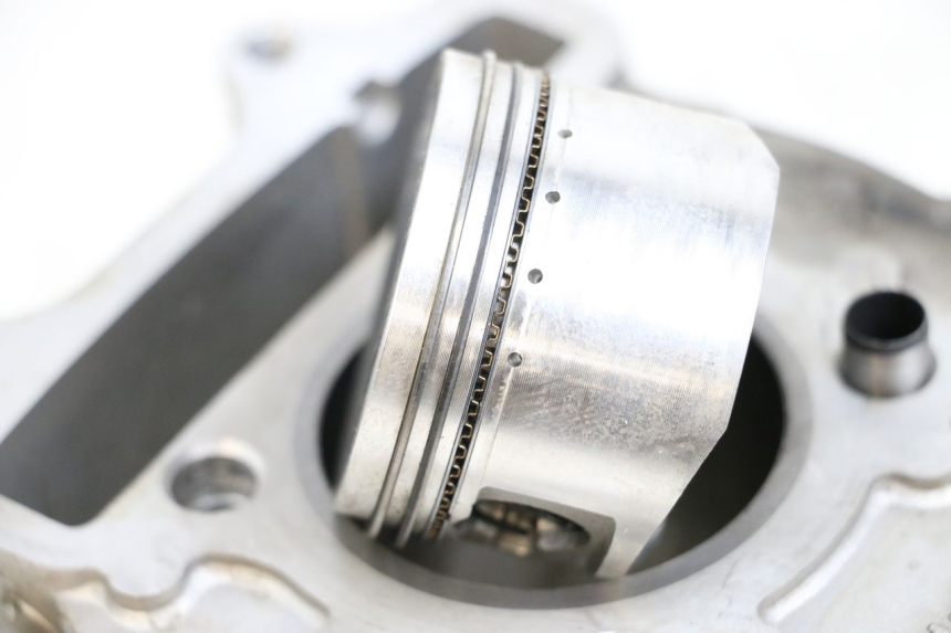 photo de CYLINDER PISTON JONWAY AZTRAL 125 (2008 - 2017) - Component zoom