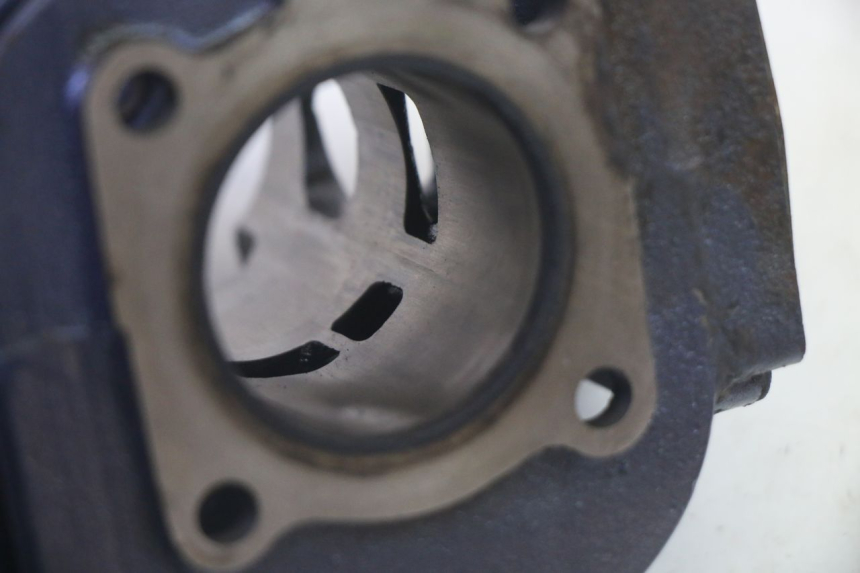 photo de CYLINDER PISTON MBK BOOSTER SPIRIT 50 (2004 - 2017) - Distinctive features