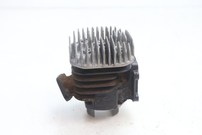 photo de CYLINDER BARREL PISTON MBK BOOSTER SPIRIT 50 (1996 - 1999) - Alternative perspective