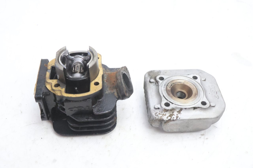 photo de CYLINDER BARREL PISTON MBK BOOSTER SPIRIT 50 (1996 - 1999) - Surface and material condition
