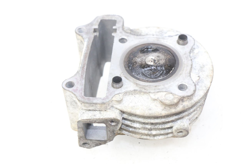 photo de CYLINDER PISTON BAOTIAN BT 50 QT-12 50 (2007 - 2009) - Component detail