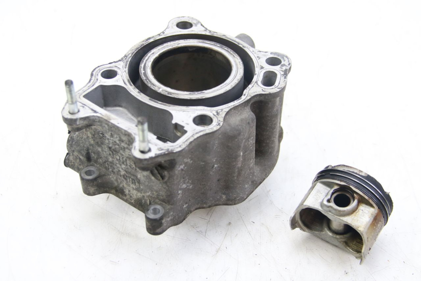 photo de CYLINDER PISTON SUZUKI BURGMAN 125 (2007 - 2014) - Component detail