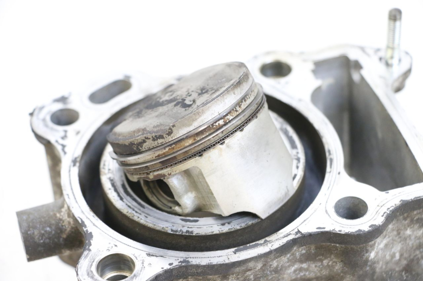 photo de CYLINDER PISTON SUZUKI BURGMAN 125 (2007 - 2014) - Distinctive features