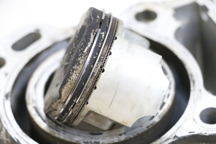 photo de CYLINDER PISTON SUZUKI BURGMAN 125 (2007 - 2014) - Component zoom