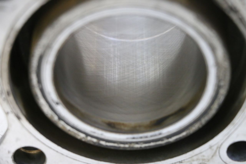 photo de CYLINDER PISTON SUZUKI BURGMAN 125 (2007 - 2014) - Technical close-up