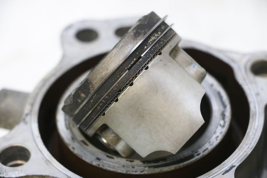 photo de CYLINDER PISTON SUZUKI BURGMAN 125 (2007 - 2014) - Focus on structure