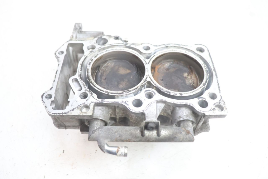 photo de CYLINDER BARREL PISTON SUZUKI BURGMAN EXECUTIVE ABS 650 (2006 - 2012) - Technical close-up