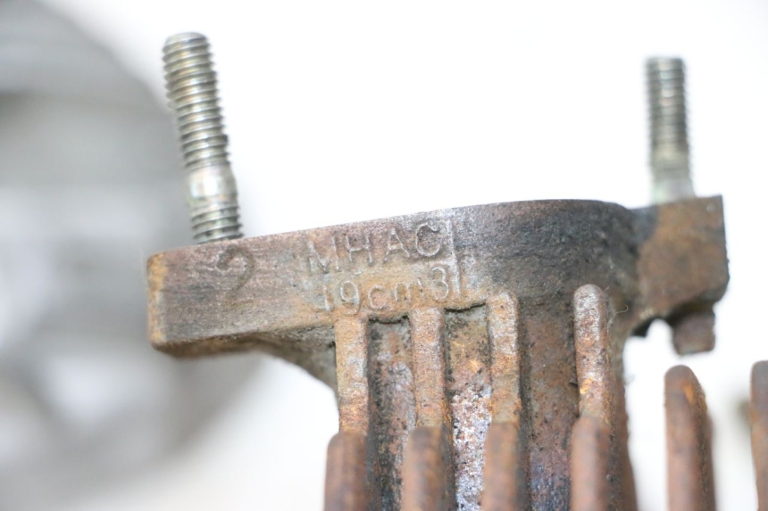 photo de CYLINDER BARREL PISTON PEUGEOT CITYSTAR 2T 50 (2018 - 2021) - Component zoom