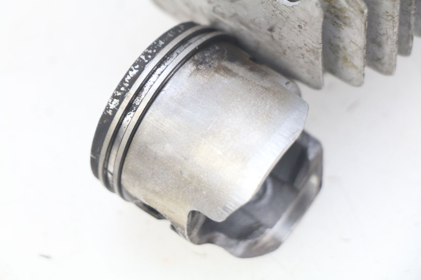 photo de CYLINDER PISTON POCKET BIKE COURSE 50 - Alternative perspective