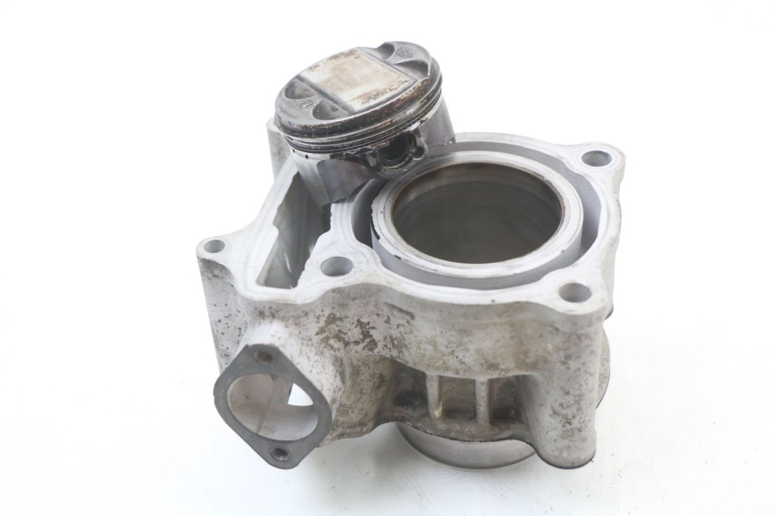 photo de CYLINDER BARREL PISTON KYMCO DINK STREET 125 (2009 - 2014) - Component detail