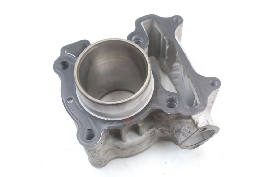 photo de CYLINDER BARREL PISTON KYMCO DINK STREET 125 (2009 - 2014) - Additional view of the item