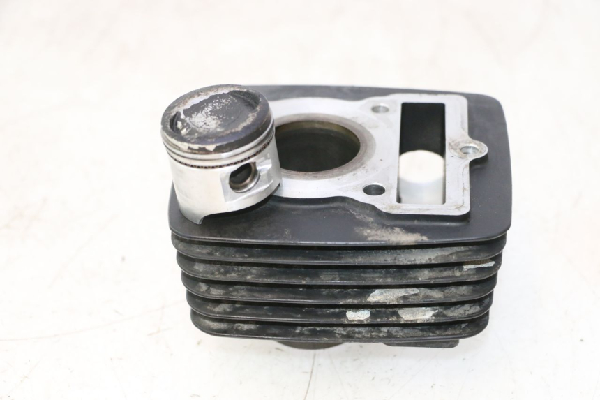 photo de CYLINDER BARREL PISTON MASH DIRT TRACK 50 (2018 - 2020) - Additional view of the item