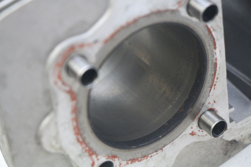 photo de CYLINDER PISTON XTRM FACTORY DIRTBIKE BSE 150 - Surface and material condition
