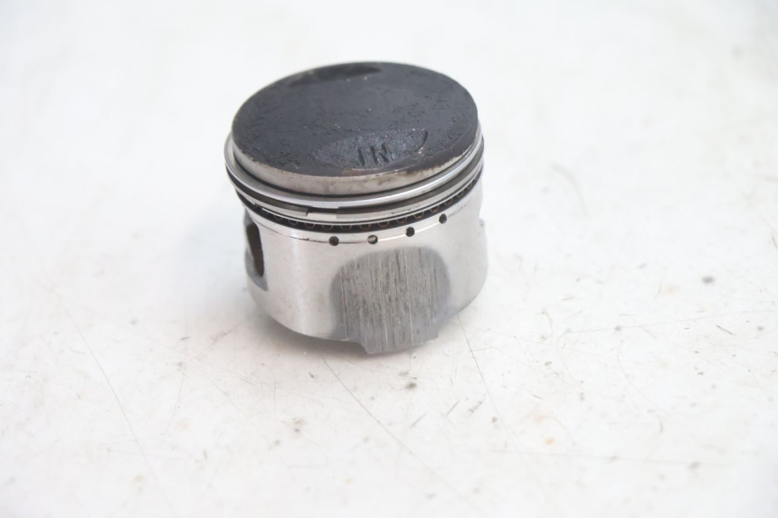 photo de CYLINDER BARREL PISTON JM MOTORS EVOLIS 4T 50 (2018 - 2022) - High-resolution close-up
