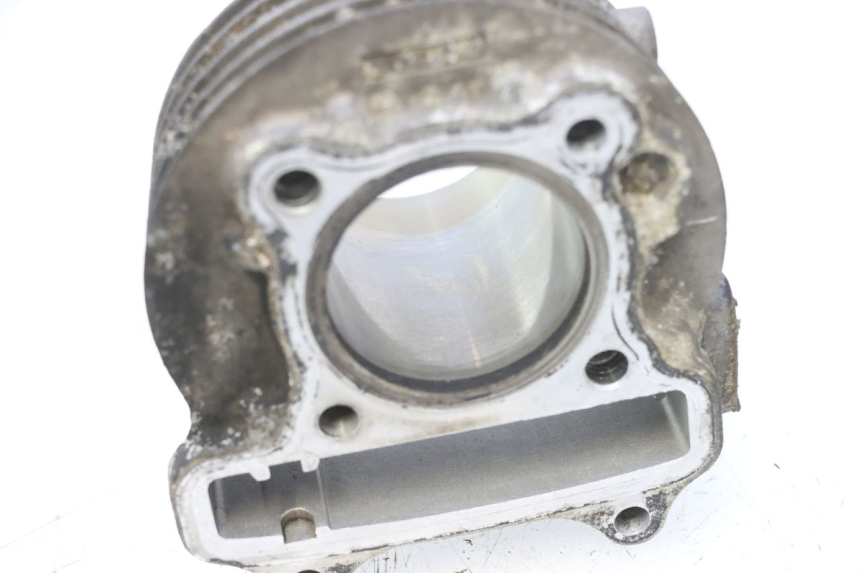 photo de CYLINDER BARREL PISTON JM MOTORS F45i 4T 50 (2020 - 2023) - Fixing points details