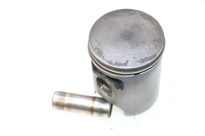 photo de CYLINDER BARREL PISTON HONDA FES PANTHEON 2T 125 (1998 - 2002) - Zoom on usage condition