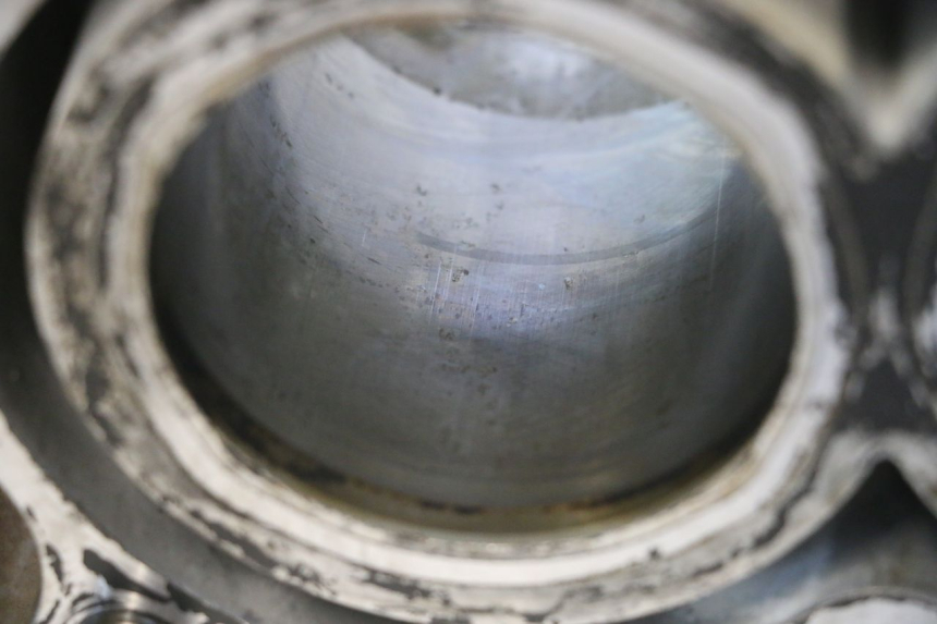 photo de CYLINDER BARREL PISTON HONDA FJS SILVER WING SILVERWING 400 (2005 - 2008) - Component zoom