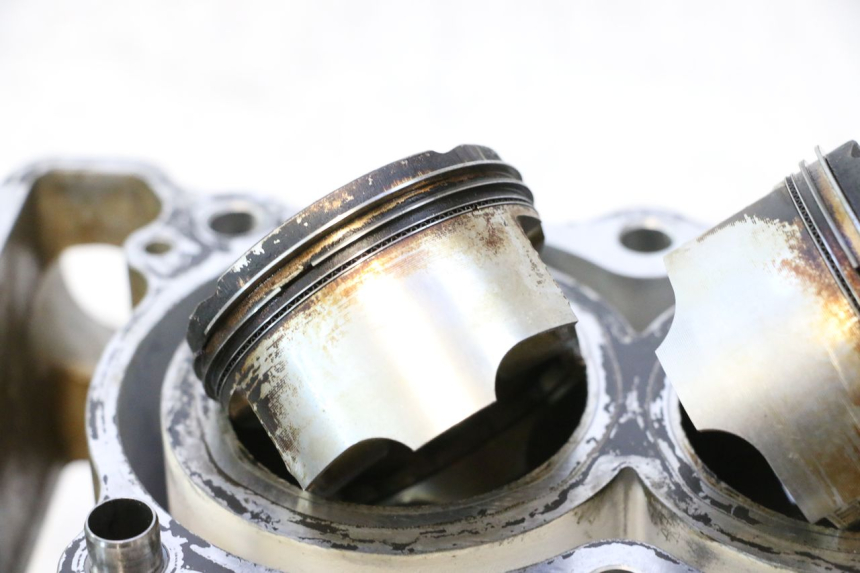 photo de CYLINDER BARREL PISTON HONDA FJS SILVER WING SILVERWING 400 (2005 - 2008) - Spare part profile view