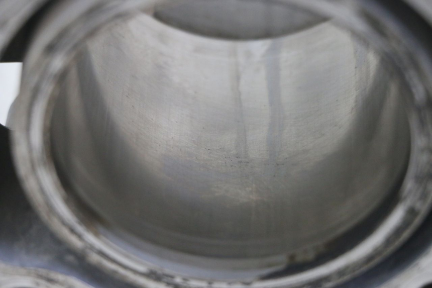 photo de CYLINDER BARREL PISTON HONDA FORZA ABS 300 (2013 - 2017) - Zoom on usage condition