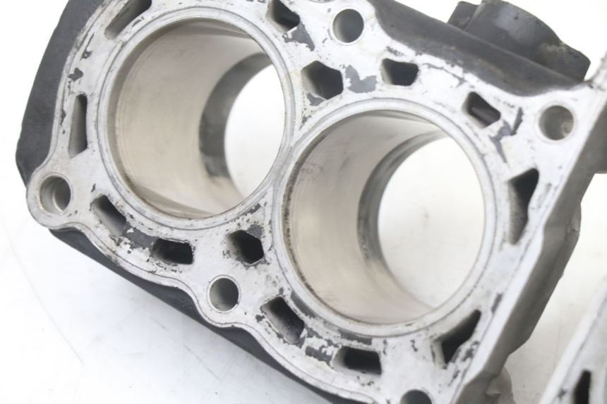 photo de CYLINDER BARREL PISTON YAMAHA FZS FAZER 600 (2001 - 2003) - Used quality zoom