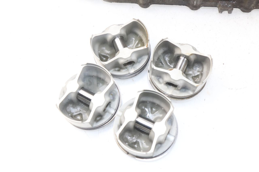 photo de CYLINDER BARREL PISTON SUZUKI GSX-R GSXR 600 (2001 - 2003) - Focus on structure