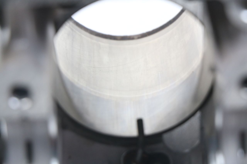 photo de CYLINDER BARREL PISTON SUZUKI GSX-R GSXR 600 (2001 - 2003) - Surface and material condition