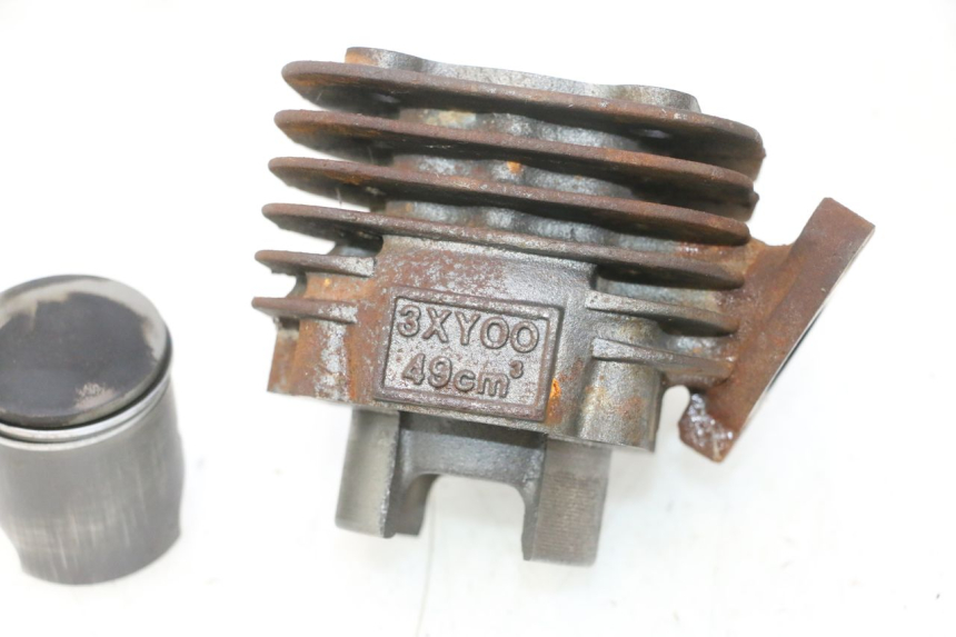 photo de CYLINDER BARREL PISTON KEEWAY HURRICANE 50 (2006 - 2019) - Additional view of the item