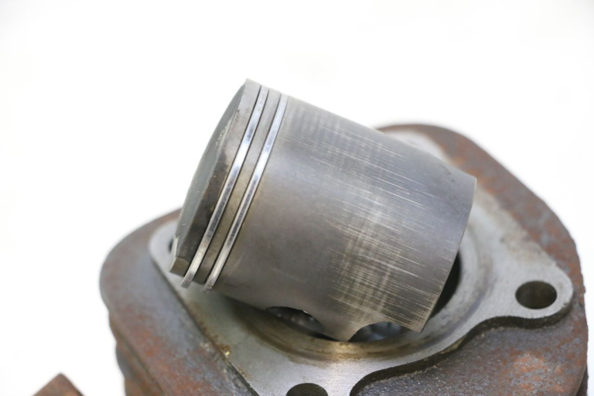 photo de CYLINDER BARREL PISTON KEEWAY HURRICANE 50 (2006 - 2019) - High-resolution close-up