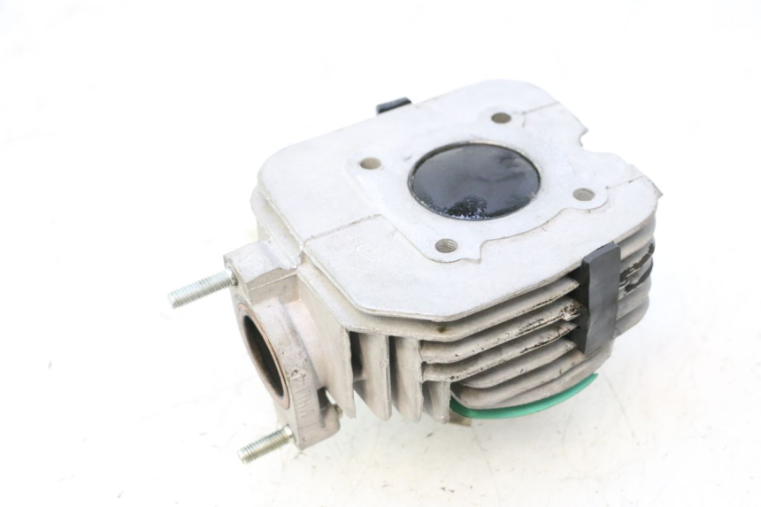 photo de CYLINDER BARREL PISTON PEUGEOT KISBEE 2T 50 (2018 - 2022) - Component detail