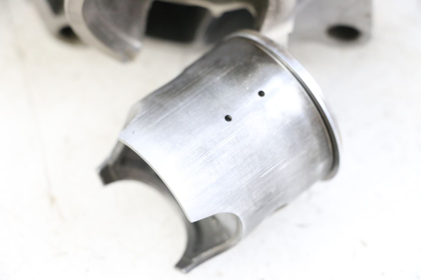 photo de CYLINDER BARREL PISTON KAWASAKI KX 85 (2014 - 2021) - Focus on structure