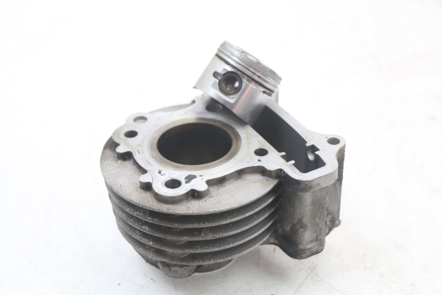 photo de CYLINDER PISTON KYMCO AGILITY 4T 50 (2005 - 2018) - Main view