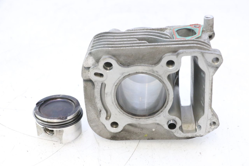 photo de CYLINDER BARREL PISTON PIAGGIO LIBERTY IGET S 125 (2016 - 2020) - Supplementary product photo