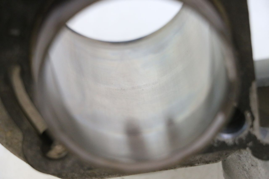 photo de CYLINDER BARREL PISTON KYMCO LIKE 125 (2009 - 2016) - Fixing points details