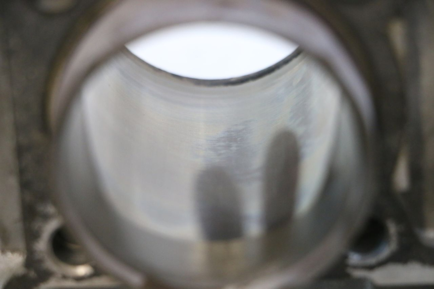 photo de CYLINDER BARREL PISTON KYMCO LIKE 125 (2009 - 2016) - Surface and material condition
