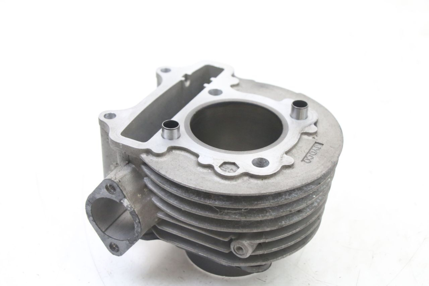 photo de CYLINDER BARREL PISTON LONGJIA SHARPY 125 (2020 - 2024) - Fixing points details