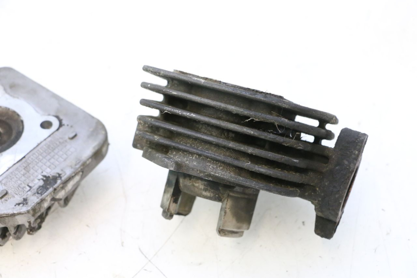 photo de CYLINDER BARREL PISTON PEUGEOT LUDIX ONE 50 (2004 - 2013) - Additional view of the item