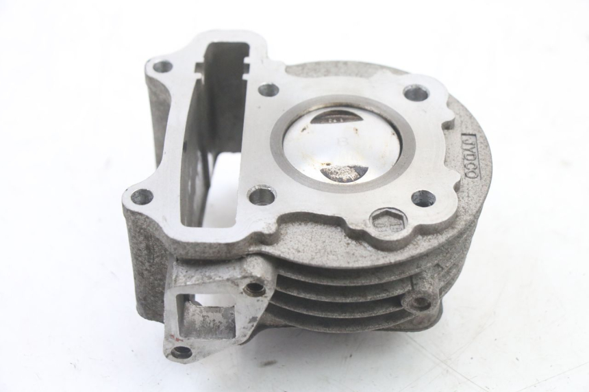 photo de CYLINDER BARREL PISTON MASH CITY 4T 50 (2018 - 2020) - Alternative perspective