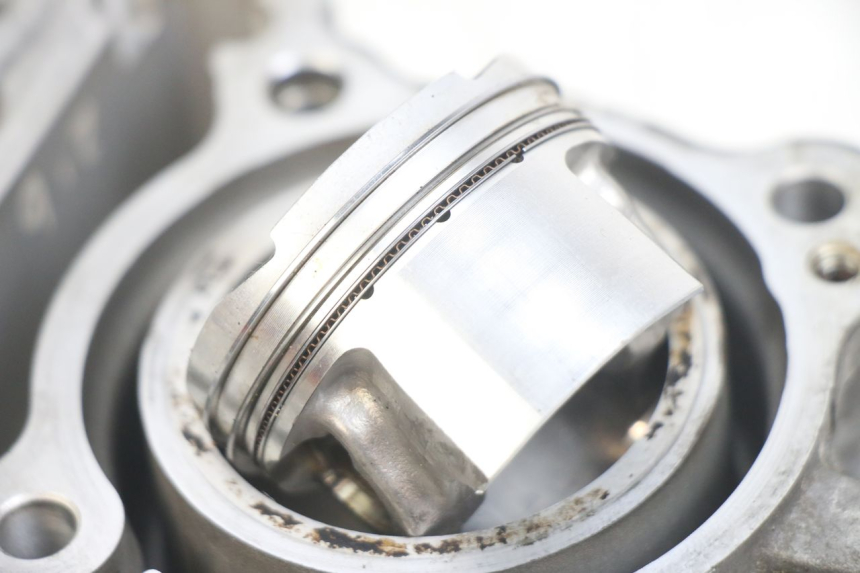 photo de CYLINDER PISTON PIAGGIO MEDLEY 125 (2016 - 2023) - High-resolution close-up